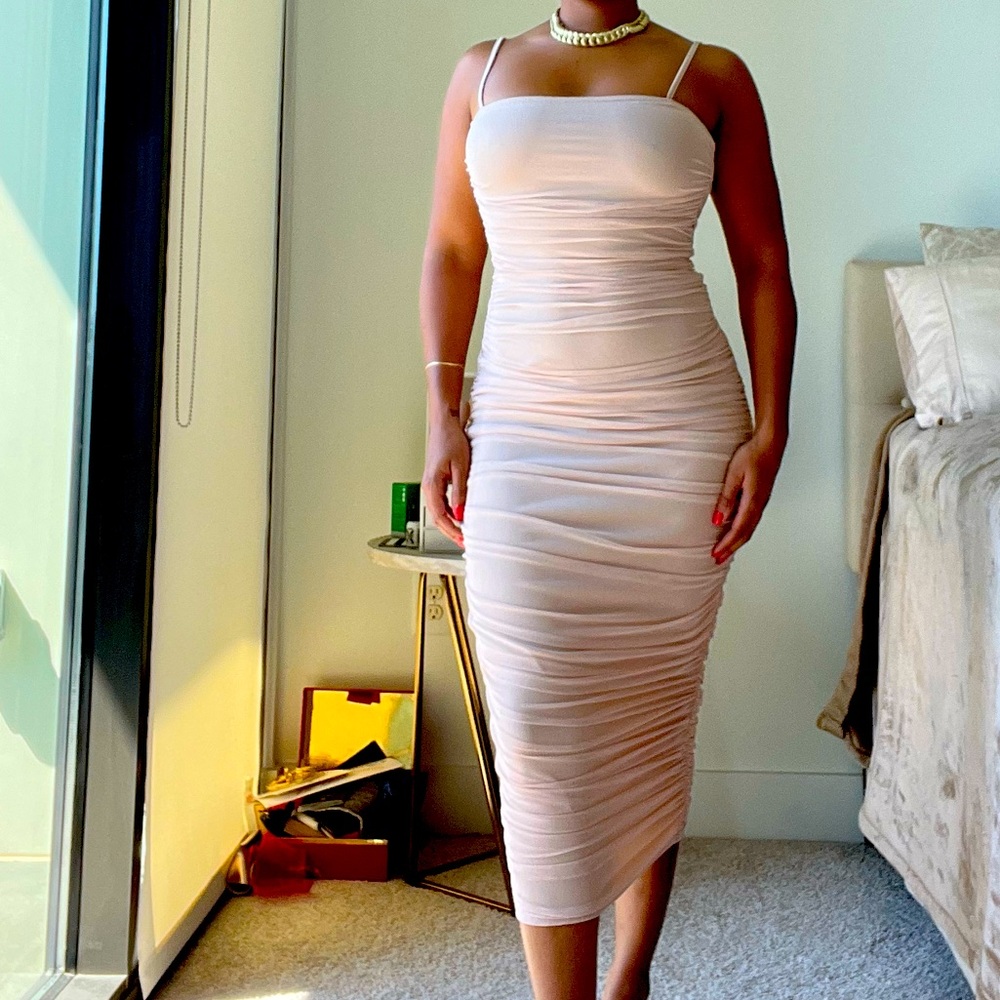 Sexy ruched mesh bodycon dress